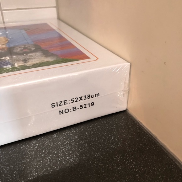 NWT 500 piece dog puzzle - Picture 4 of 6